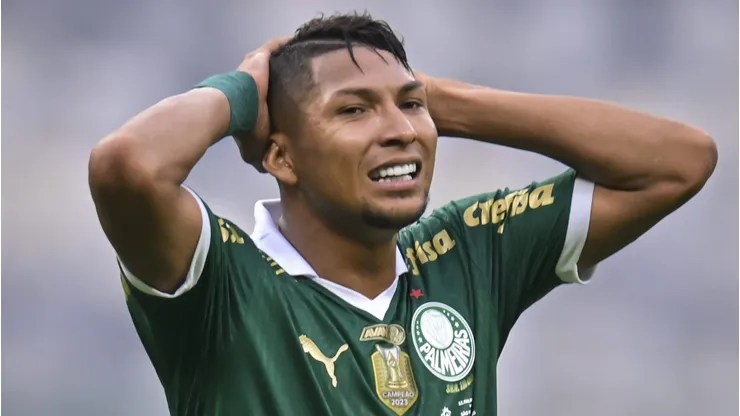 Opinião Chegou a hora do Palmeiras vender o atacante Rony (Photo by Pedro Vilela/Getty Images)
