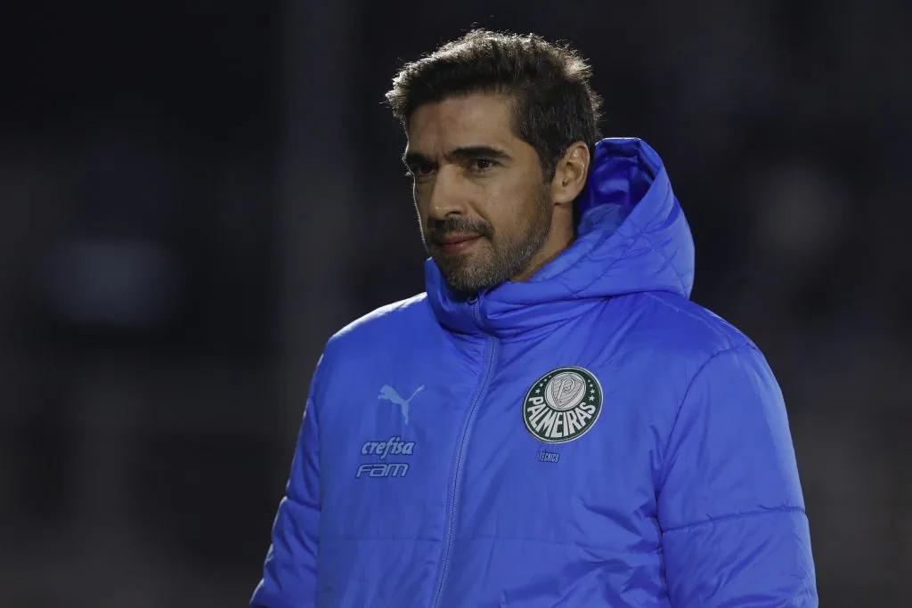 Abel Ferreira não quer perder a joia (Foto: Ricardo Moreira/Getty Images)