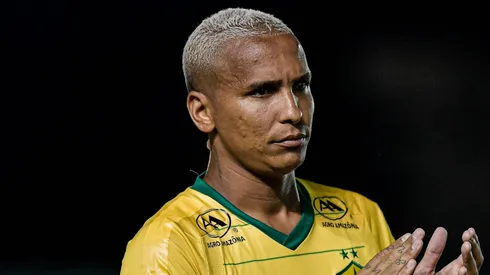 Campeão brasileiro pode superar o Grêmio e tirar Deyverson do Cuiabá. Foto: Thiago Ribeiro/AGIF