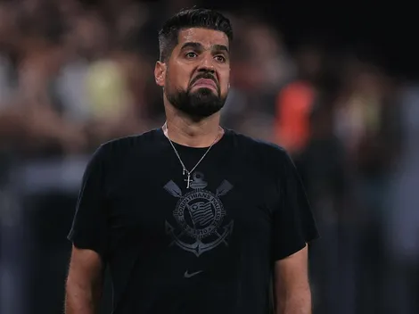 António Oliveira balança no Corinthians e está a um detalhe de demissão