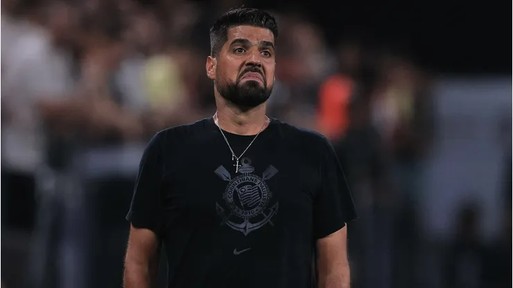 Corinthians: António Oliveira balança no Timão e está a um detalhe de demissão. Foto: Ettore Chiereguini/AGIF