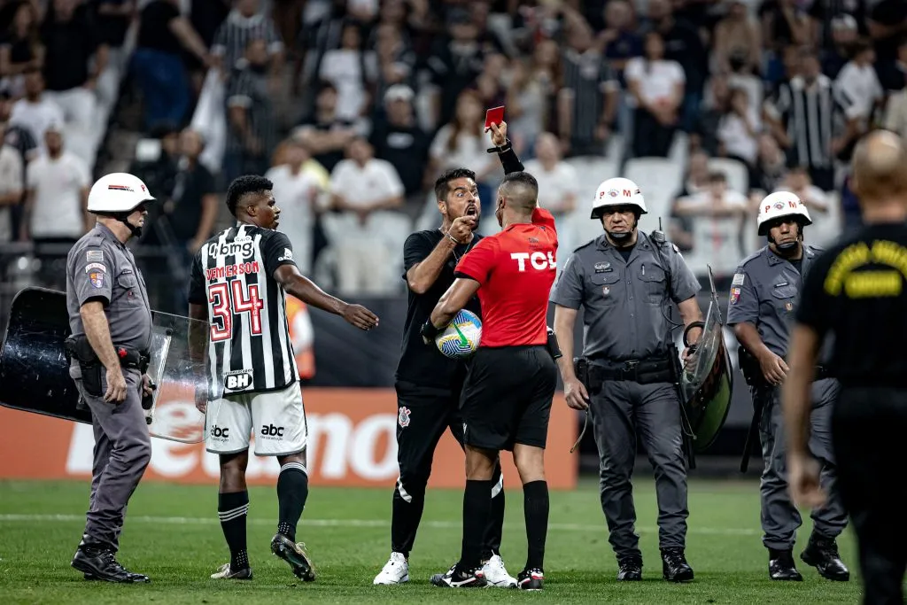 Timão ainda não venceu no Brasileirão. Foto: Leonardo Lima/AGIF