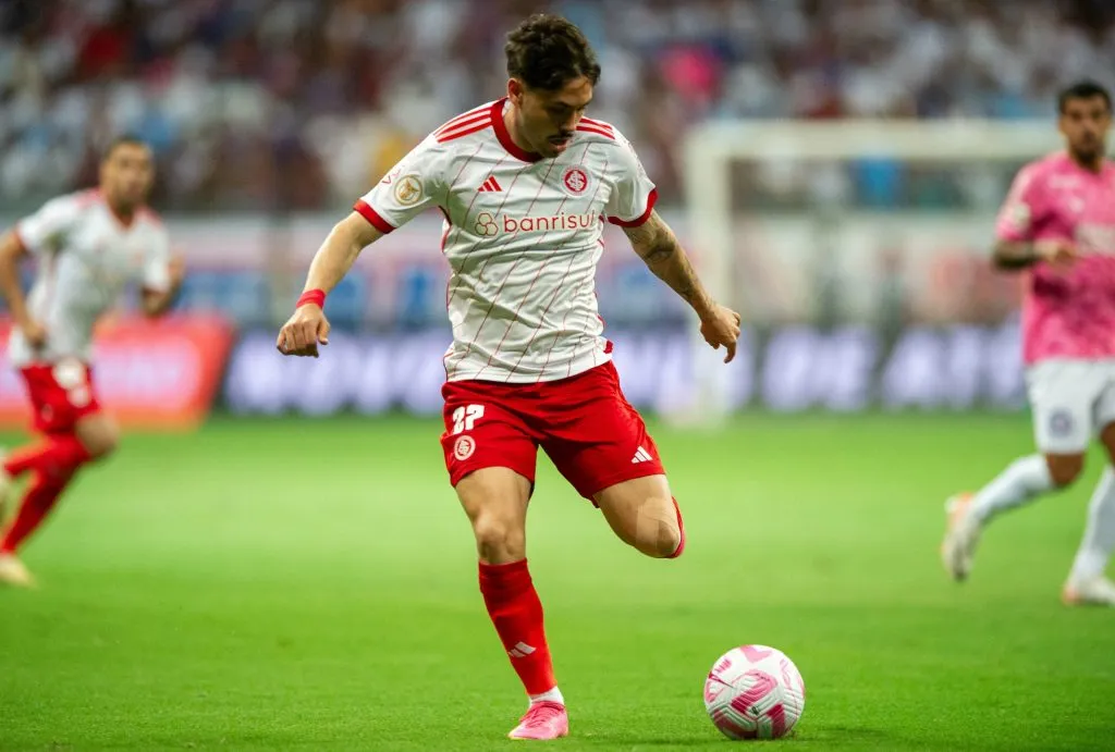 Maurício em campo pelo Colorado. Foto: Jhony Pinho/AGIF