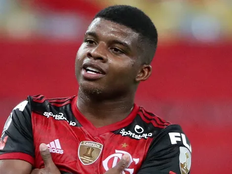 Ex-atacante do Flamengo, Lincoln é anunciado em time surpreendente