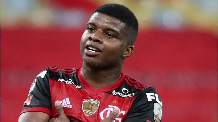 Ex-atacante do Flamengo, Lincoln é anunciado em time surpreendente (Photo by Sergio Moraes-Pool/Getty Images)