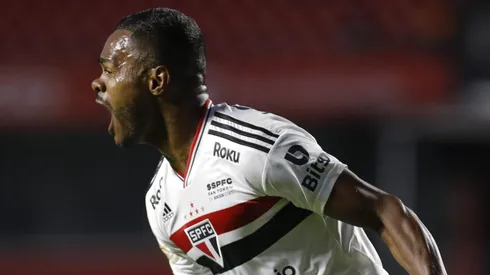 (Photo by Ricardo Moreira/Getty Images)