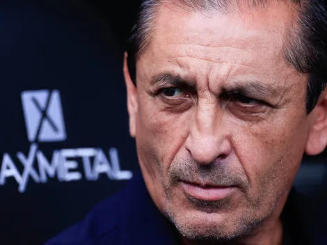 Opinião: Vasco não joga mal, mas decisões de Ramón e desatenção custaram derrota