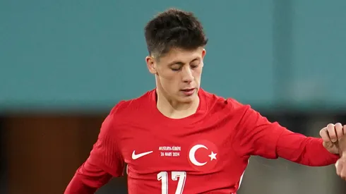 Arda Güler toma deixar o Real Madrid (Foto: Christian Hofer/Getty Images)