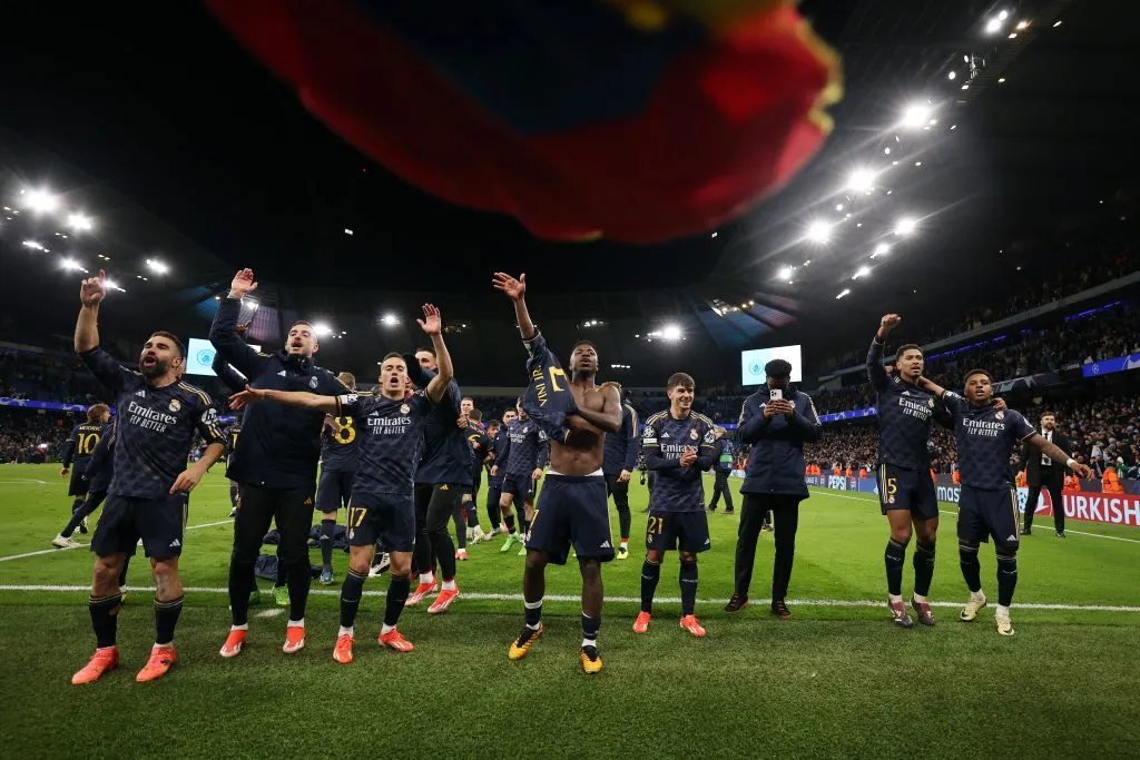 Elenco do Real Madrid comemora classificação. Foto: Naomi Baker/Getty Images