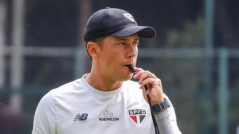 Thiago Carpini vive momento de pressão no São Paulo. Foto: divulgação/saopaulofc
