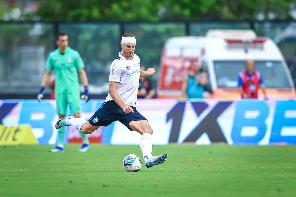 Rodrigo Ely deve ter sequência como titular (Foto: Lucas Uebel/Grêmio/Divulgação)