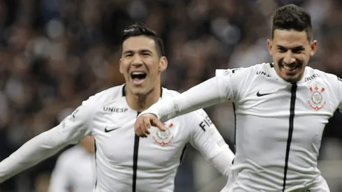 Atlético Mineiro pode fechar acordo com ex-zagueiro do Corinthians. Foto: Daniel Vorley/AGIF.