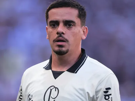 "Licença para bater": Comentarista detona polêmicas de Fagner no Corinthians