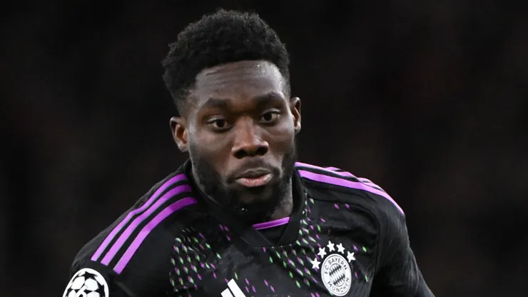 Davies pode deixar o Bayern de Munique para jogar no Real Madrid (Foto: Mike Hewitt/Getty Images)