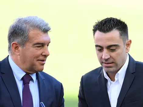 Xavi sugere o que Barcelona precisa fazer com Ronald Araújo