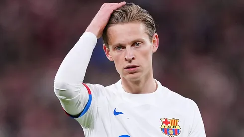 Negócio milionário: Luis Enrique pede, e PSG tem interesse em De Jong, do Barcelona. (Photo by Juan Manuel Serrano Arce/Getty Images)