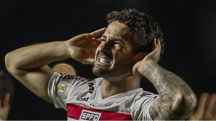 Pato é cotado para assinar contrato no Santos. Foto: Miguel Schincariol/Getty Images
