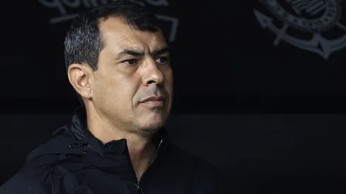 Carille pede permanência de Furch. Foto: Marcello Zambrana/AGIF