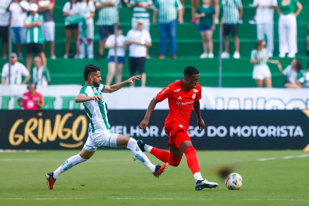 Atleta no duelo diante do Juventude. Foto: Luiz Erbes/AGIF