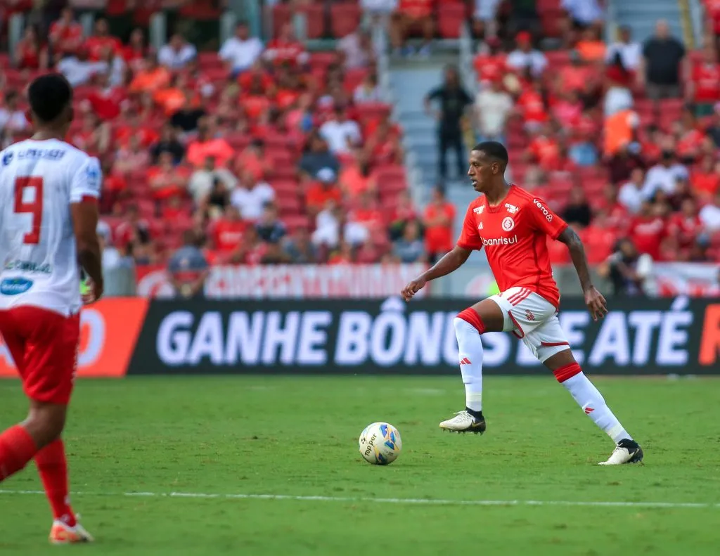 Atleta em campo pelo Colorado. Foto: Giancarlo Santorum/AGIF