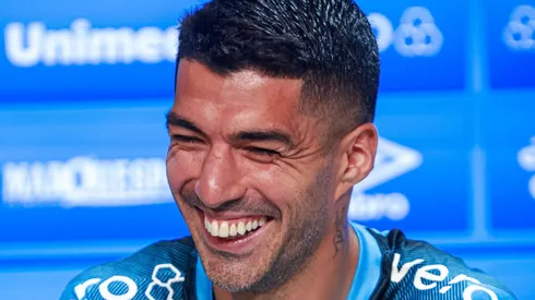 Grêmio surpreende e decide vender jogador indicado por Luis Suárez. Foto: Maxi Franzoi/AGIF
