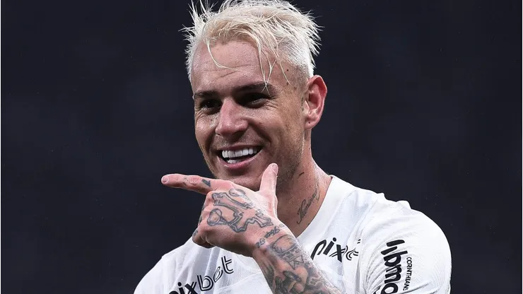 Ex-Corinthians, Róger Guedes tem nome ligado a dois rivais do Brasileirão e Jorge Nicola atualiza informação. Foto: Ettore Chiereguini/AGIF
