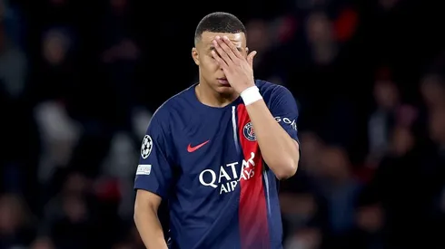 Que desastre Mbappé tem noite de Haaland em derrota do PSG para o Barcelona na Champions. (Photo by Alex Pantling/Getty Images)
