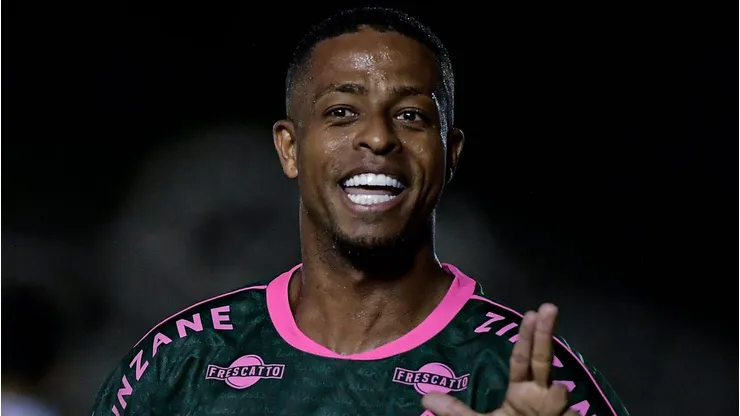 R$ 5,5 milhões: Keno, do Fluminense, aparece no Corinthians e Augusto Melo bate o martelo. Foto: Thiago Ribeiro/AGIF