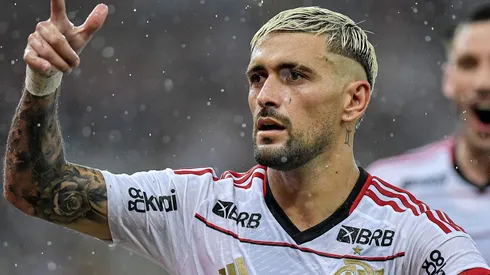 Arrascaeta recebe proposta para deixar o Flamengo. Foto: Thiago Ribeiro/AGIF