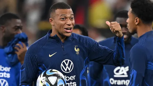 Mbappé foi "deixado de lado" por Laporta (Foto: Stuart Franklin/Getty Images)