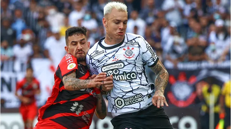 Botafogo pode atender pedido de Artur Jorge e fechar com ex-Corinthians . Foto: Marcello Zambrana/AGIF