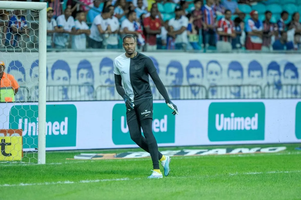 Corinthians não quer liberar o goleiro. Foto: Jhony Pinho/AGIF