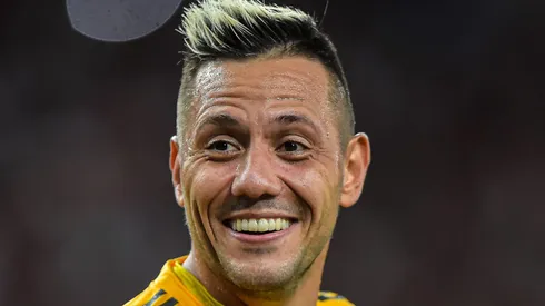 Ídolo do Flamengo, Diego Alves pode assinar com gigante paulista. Foto: Thiago Ribeiro/AGIF