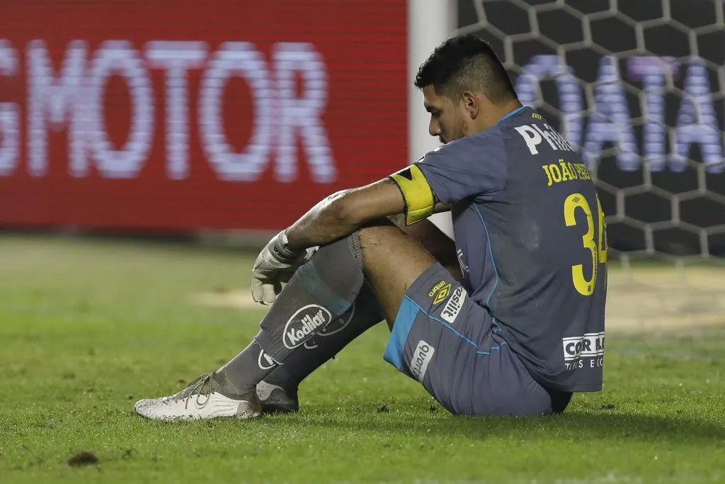 João Paulo pelo Santos. (Photo by Ricardo Moreira/Getty Images)