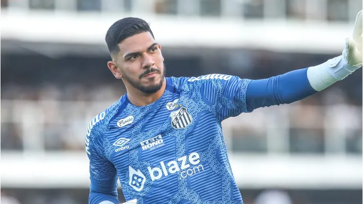 Adeus: Santos aceita negócio de última hora por João Paulo, alvo de Flamengo e Grêmio. Foto: Reinaldo Campos/AGIF