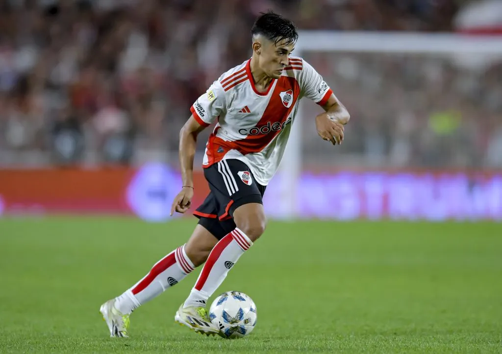 Pablo Solari pelo River Plate. (Photo by Marcelo Endelli/Getty Images)