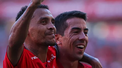 São Paulo pode aplicar chapéu no Corinthians e anunciar meia de rival brasileiro. Foto: Maxi Frazoi/AGIF