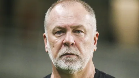 Ex-Corinthians, Mano Menezes ganha força em grande rival do Timão. Foto: Gabriel Machado/AGIF