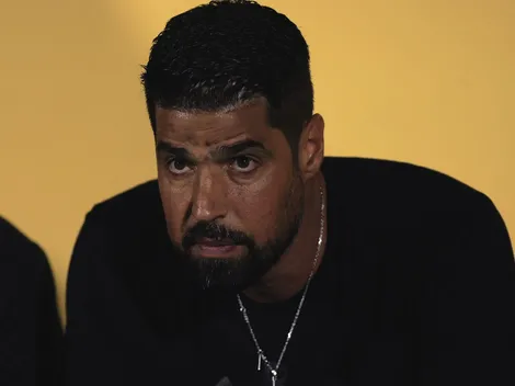 Corinthians: Defensor não agrada António Oliveira e está fora dos planos