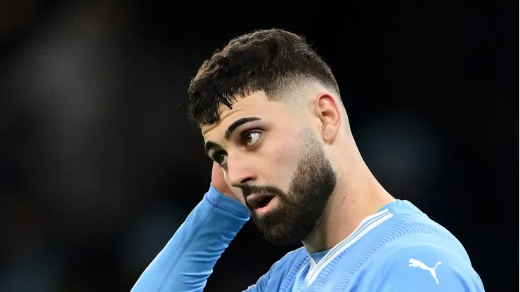 Zagueiro pode ofuscar medalhão do Manchester City. Foto: Michael Regan/Getty Images