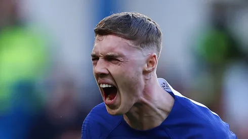 Palmer marca de pênalti no clássico inglês. Foto: Richard Pelham/Getty Images