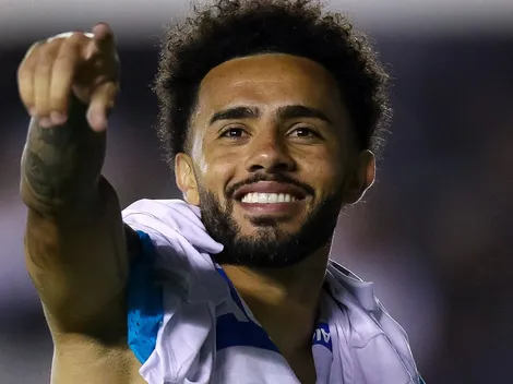 Nada de Corinthians: Claudinho, do Zenit, pode vestir vermelho em julho