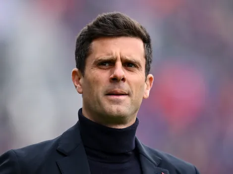 Bologna frustra planos de Barcelona e Liverpool sobre Thiago Motta