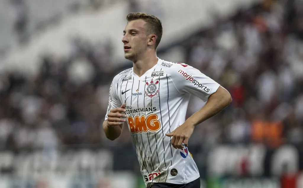 Carlos em tempso de Timão. (Photo by Miguel Schincariol/Getty Images)