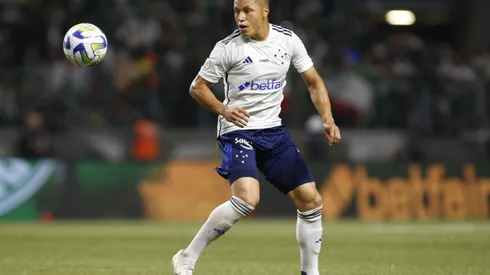 Marlon desabafa sobre estado do gramado da Arena MRV, chamada por cruzeirenses de Toca 4. Foto: Miguel Schincariol/Getty Images