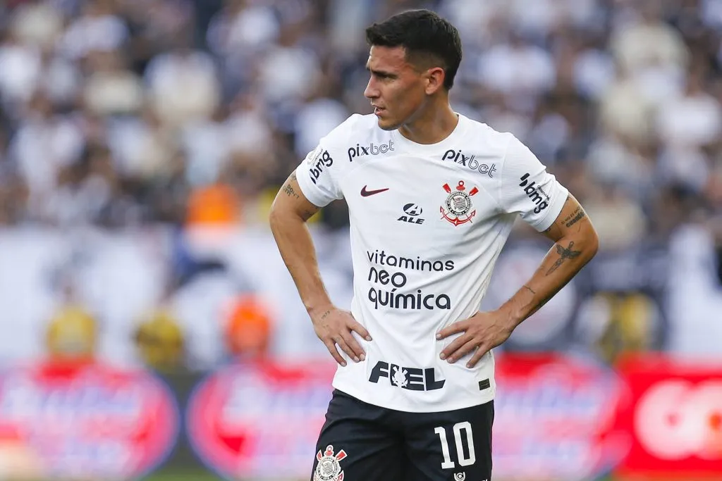 Rojas pelo Corinthians (Photo by Ricardo Moreira/Getty Images)