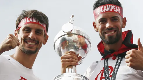 Opinião: Multicampeão pelo Flamengo é o nome ideal para defesa do Grêmio. (Photo by Wagner Meier/Getty Images)