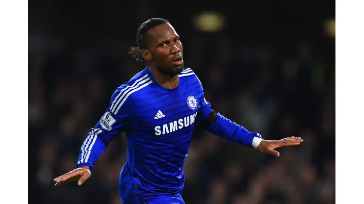 LONDON, ENGLAND - DECEMBER 03: Didier Drogba of Chelsea celebrates scoring their second goal during the Barclays Premier League match between Chelsea and Tottenham Hotspur at Stamford Bridge on December 3, 2014 in London, England. (Photo by Shaun Botterill/Getty Images)
