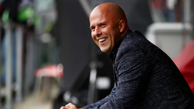 Arne Slot planeja contratar um dos destaques nesta temporada da Premier League.