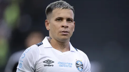 Soteldo 'indica' Rafael Carioca, do Tigres, para o Grêmio. Foto: Jorge Rodrigues/AGIF